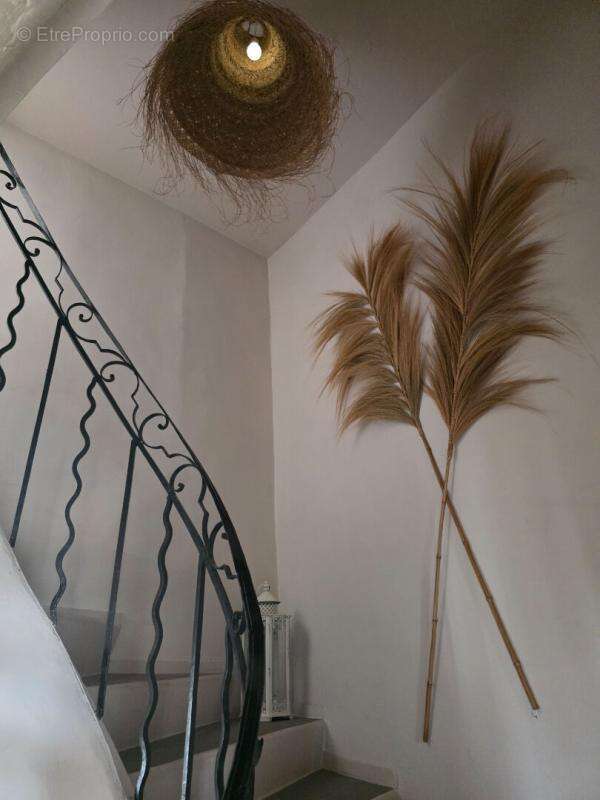 Appartement à LA CADIERE-D&#039;AZUR