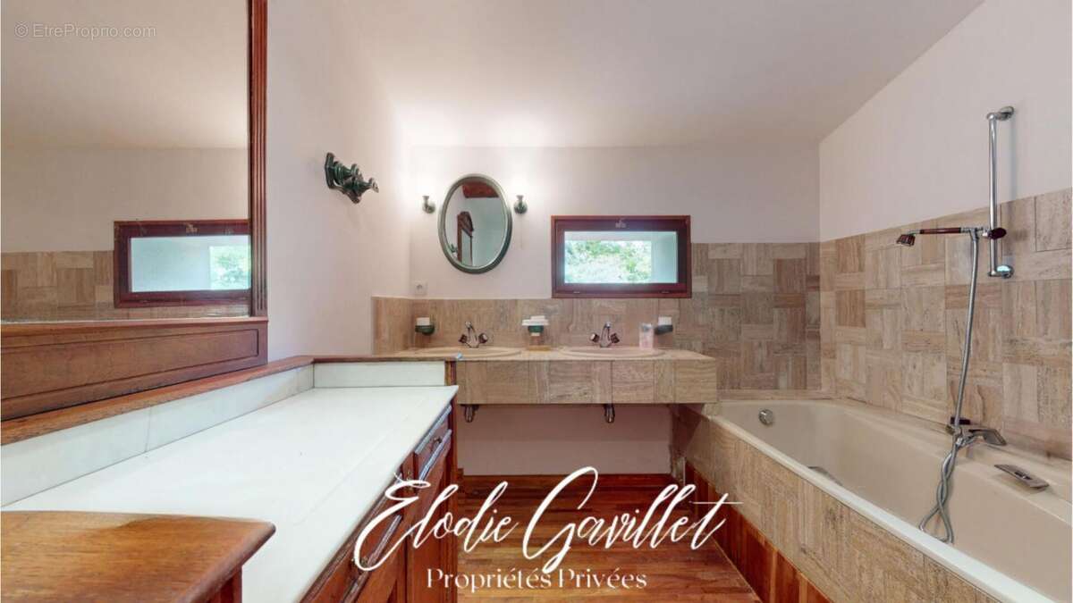 Maison à BELLEGARDE-DU-RAZES