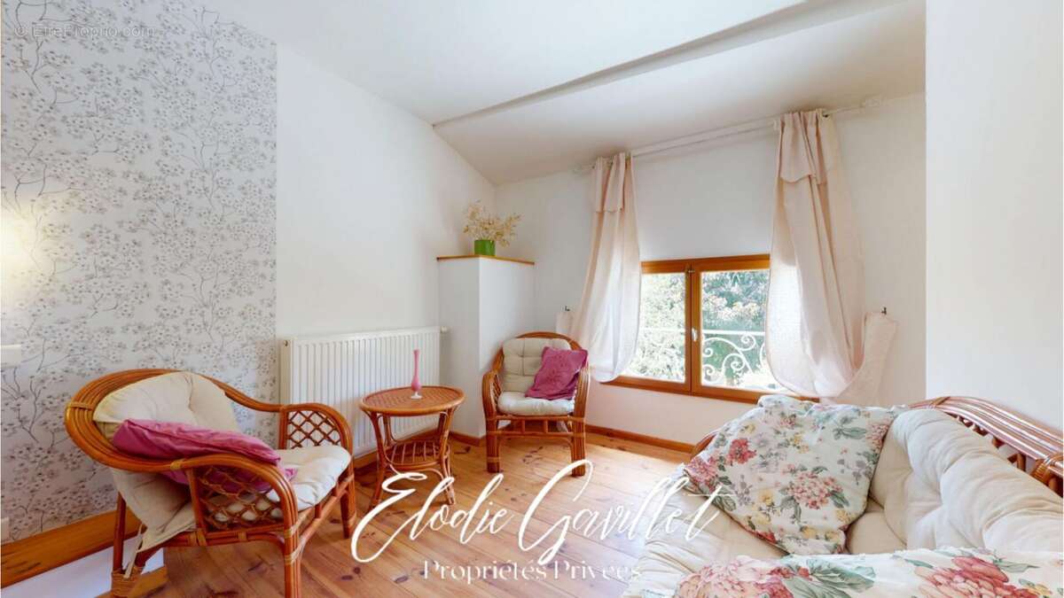 Maison à BELLEGARDE-DU-RAZES