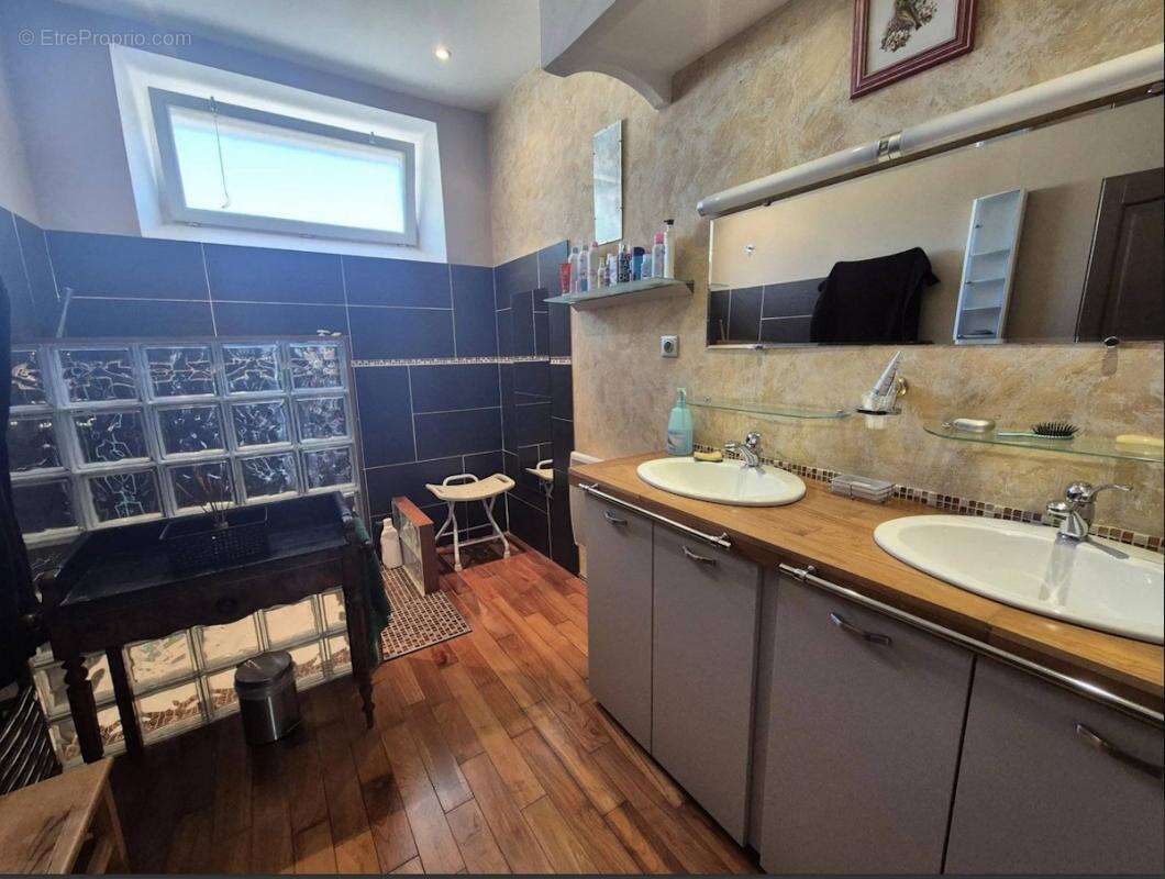 Maison à PUYCASQUIER