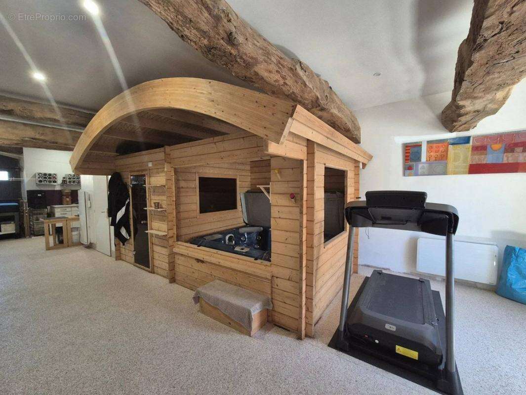 Maison à PUYCASQUIER