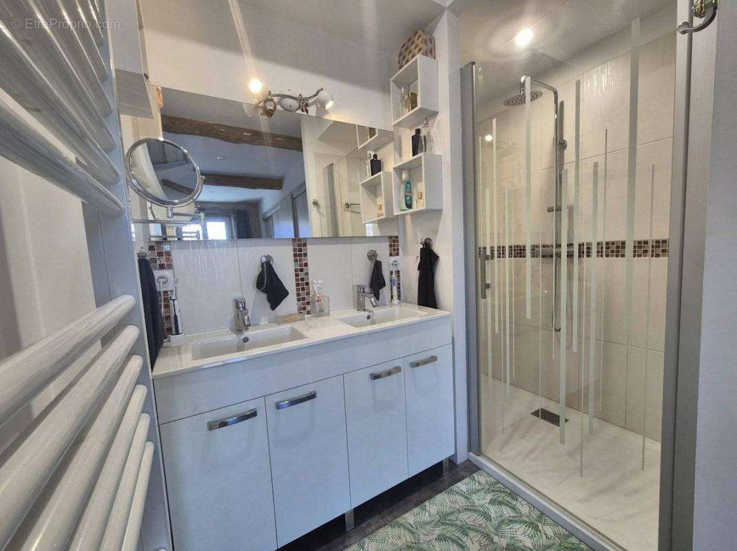 Maison à PUYCASQUIER