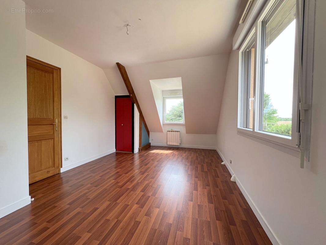 Maison à SAVIGNE-L&#039;EVEQUE