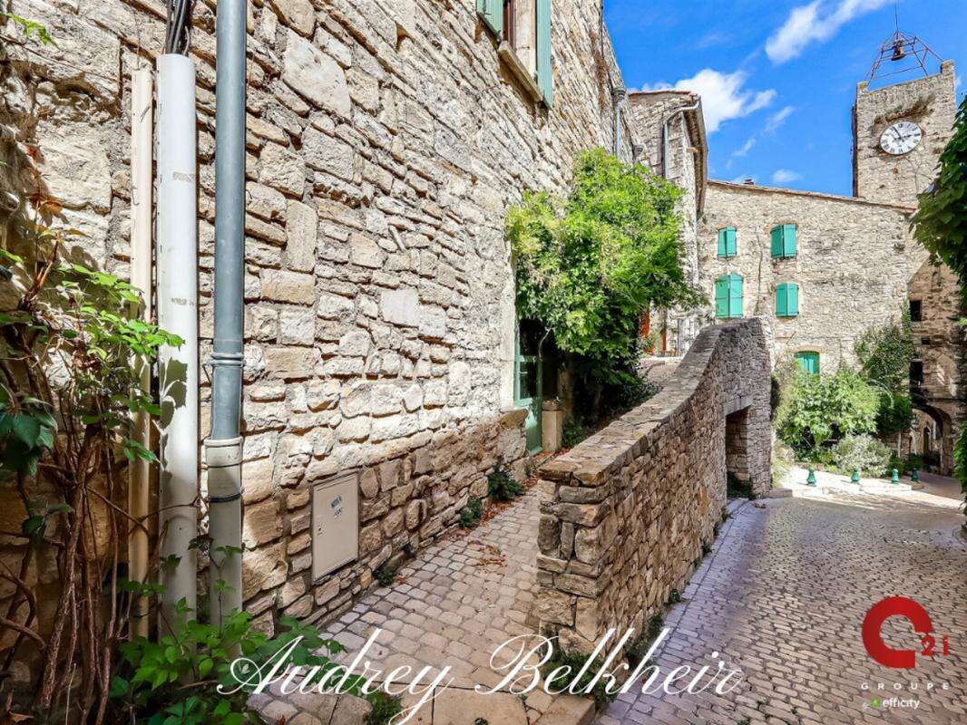 Maison à VEZENOBRES