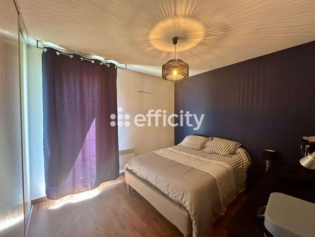 Appartement à FROUZINS