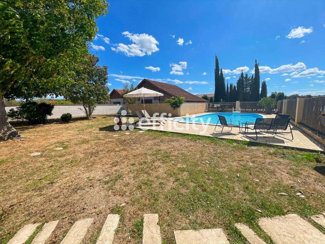 Maison à SAINT-LAURENT-DES-VIGNES