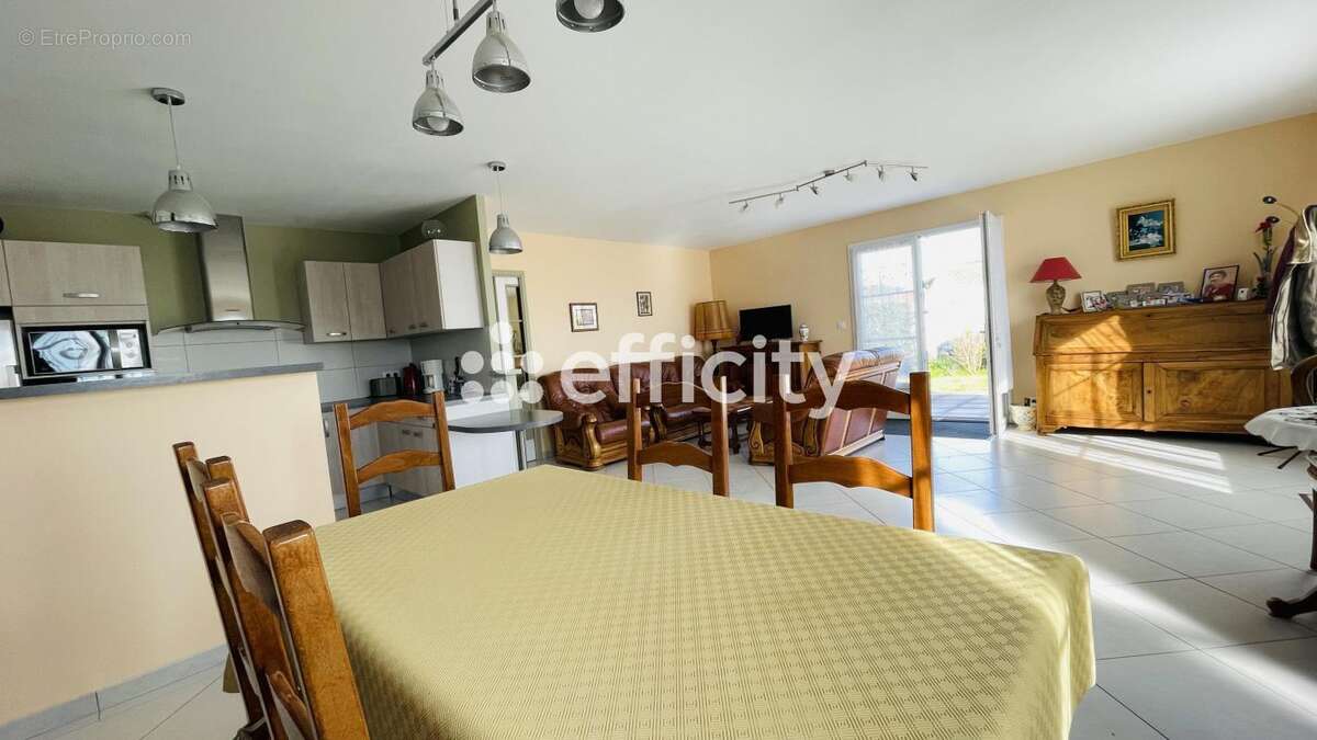 Maison à SAINT-PIERRE-D'OLERON