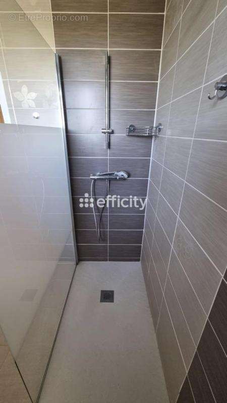 Maison à VILLEFAGNAN