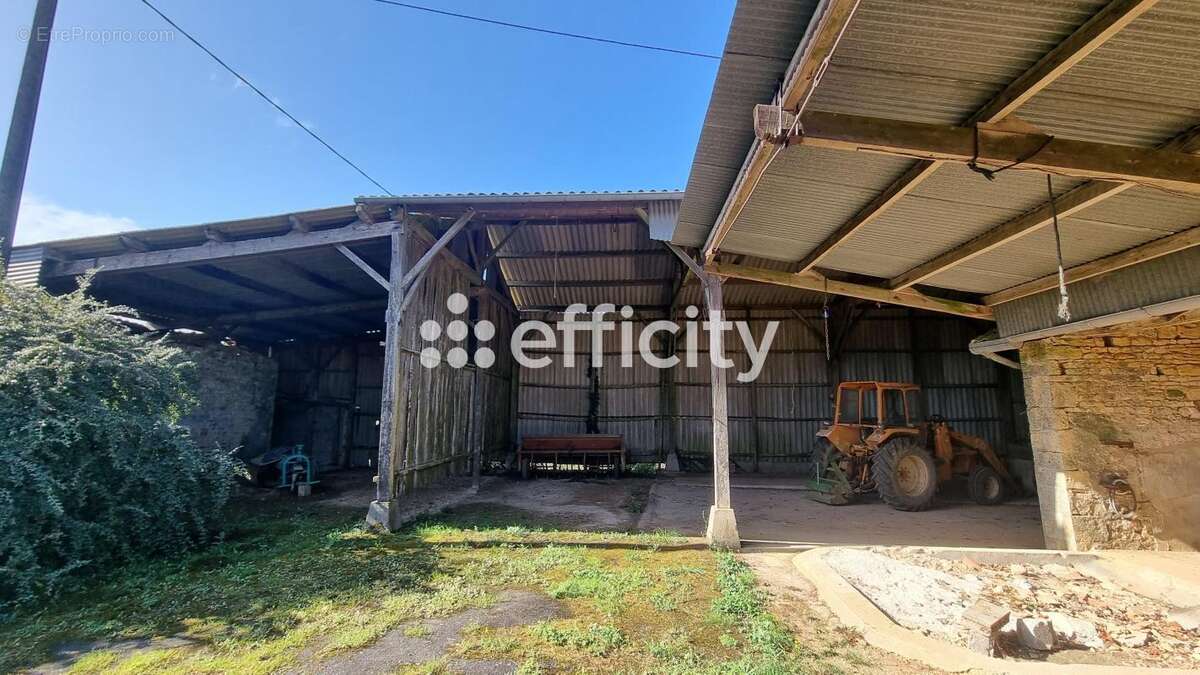 Maison à VILLEFAGNAN