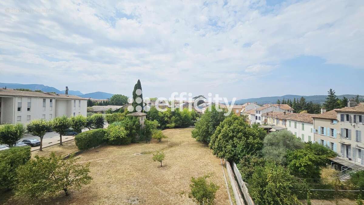 Appartement à BRIGNOLES