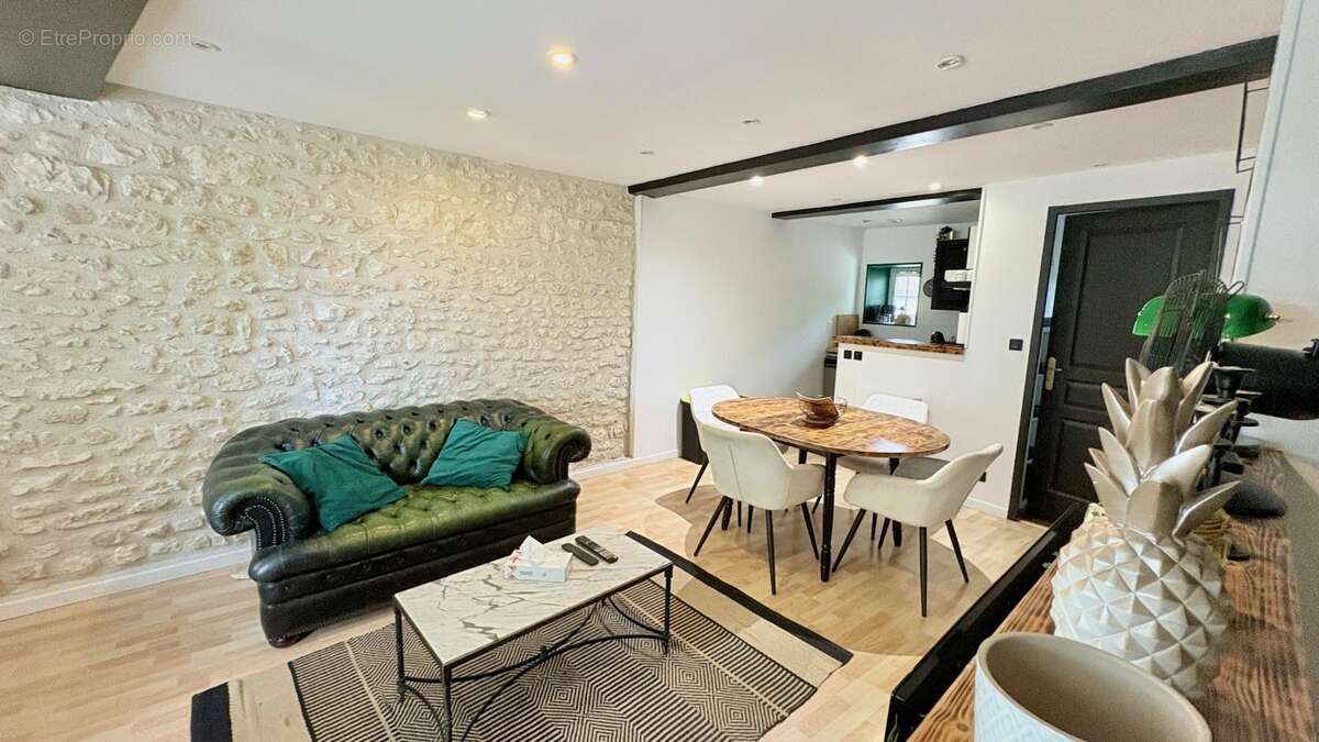 Appartement à MESCHERS-SUR-GIRONDE