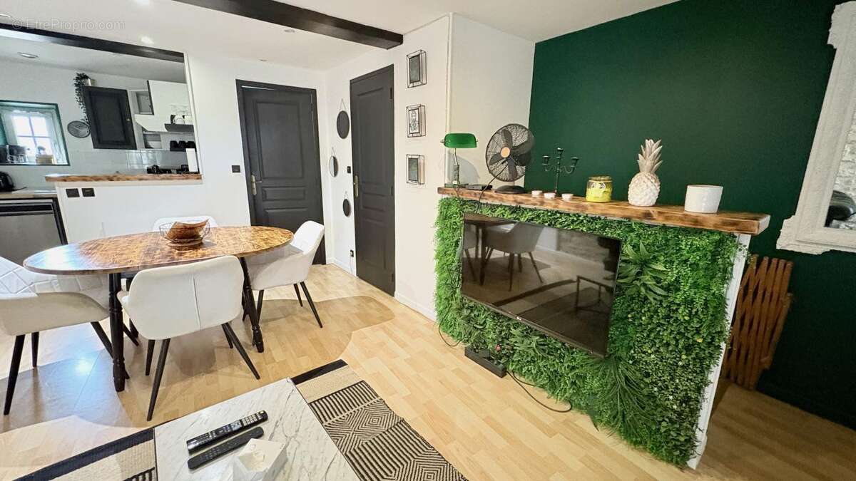 Appartement à MESCHERS-SUR-GIRONDE