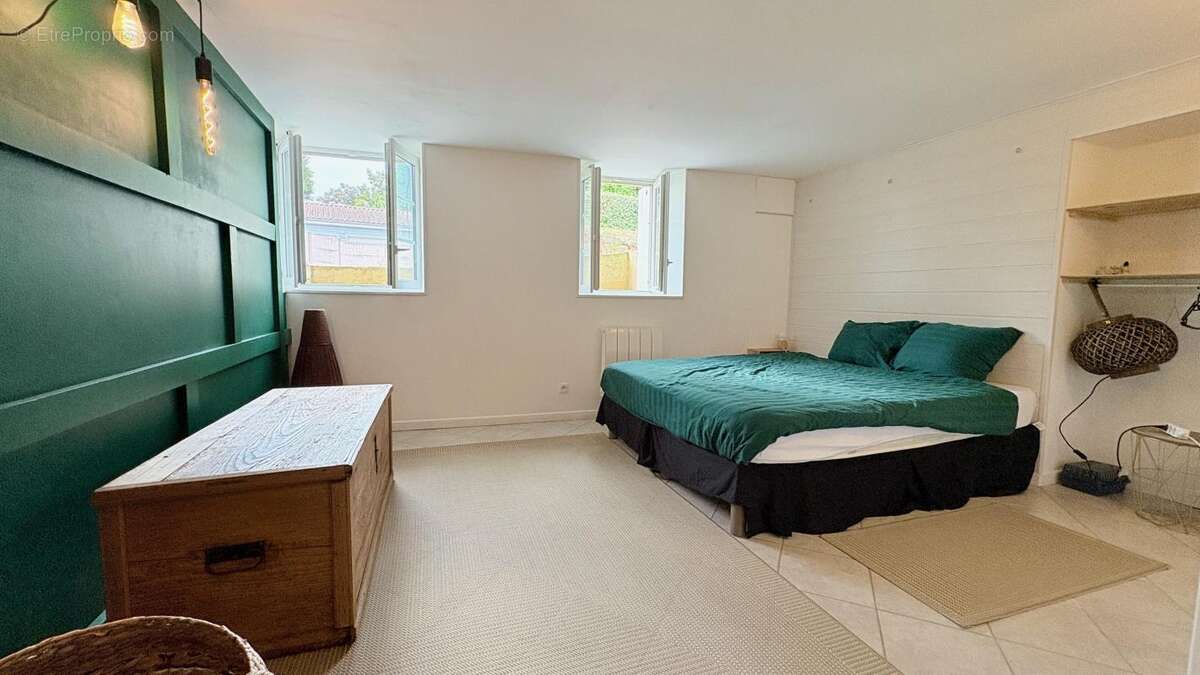 Appartement à MESCHERS-SUR-GIRONDE