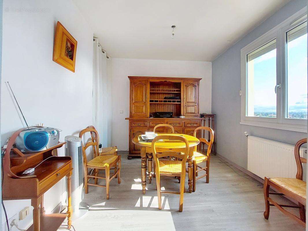 Appartement à CORBAS