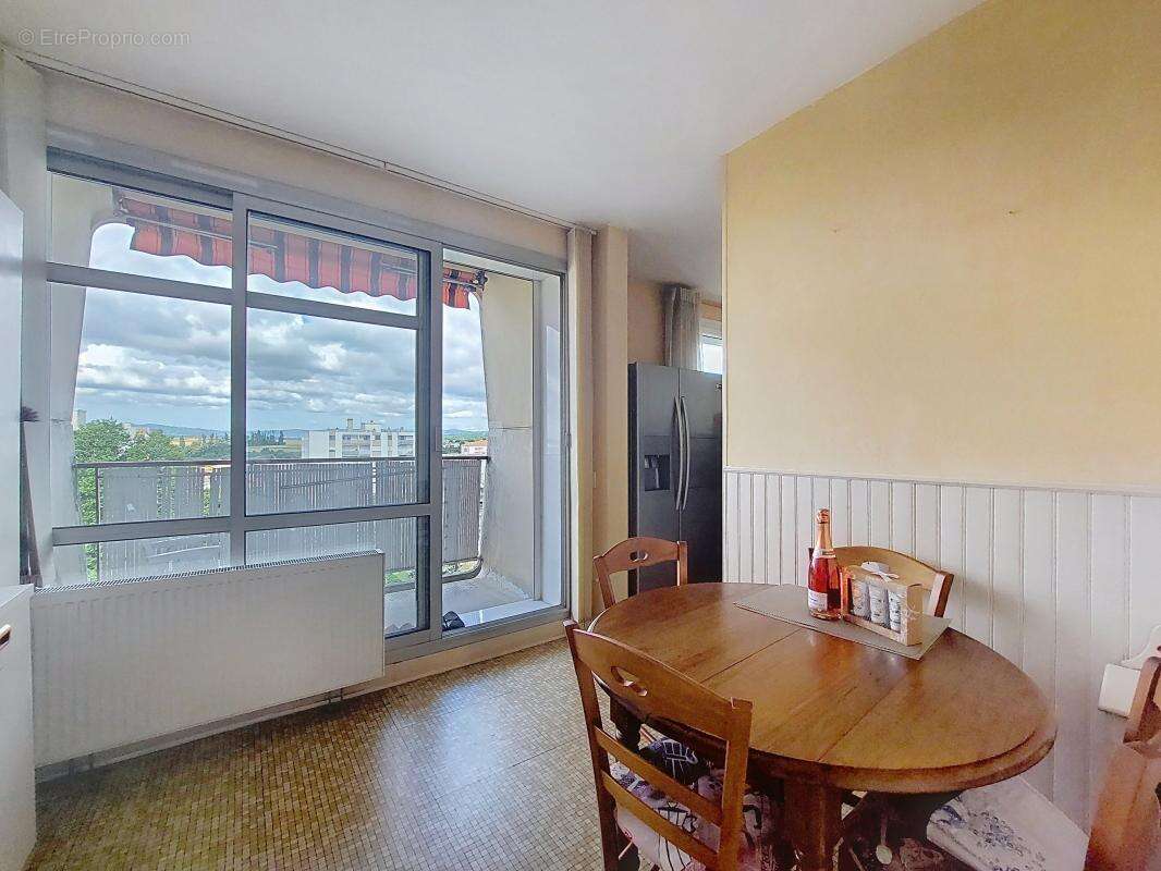Appartement à CORBAS