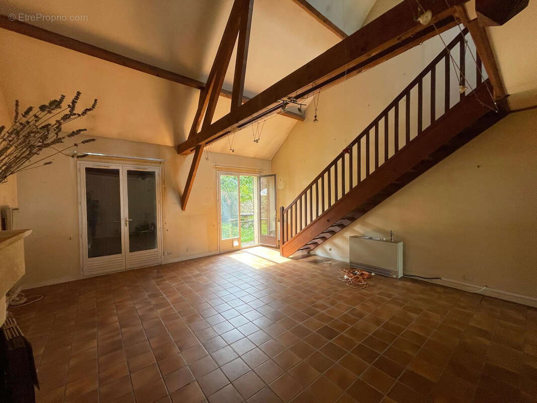 Maison à ROSNY-SUR-SEINE