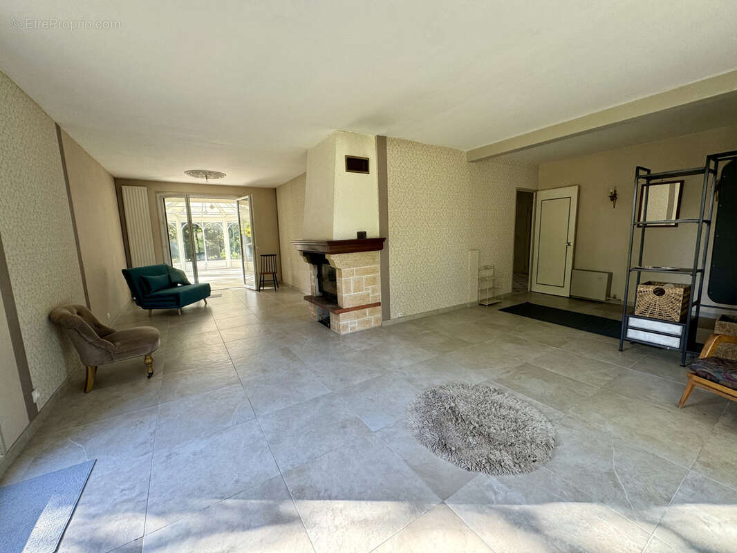 Maison à MONTCRESSON