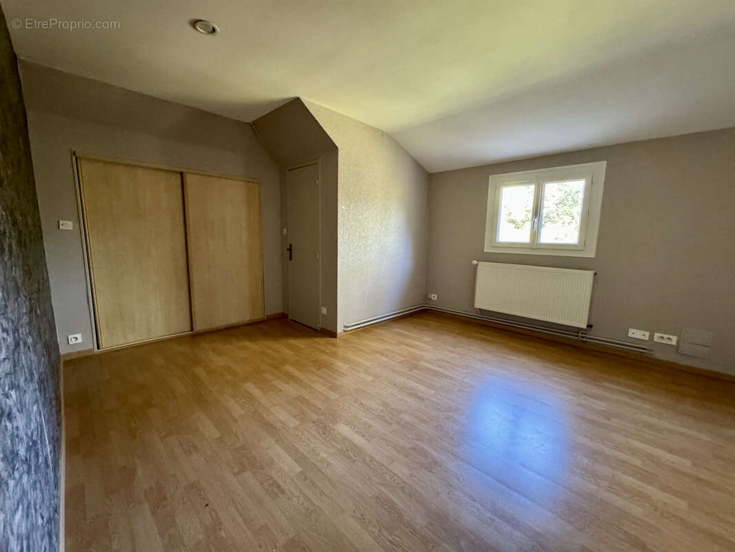 Maison à MONTCRESSON