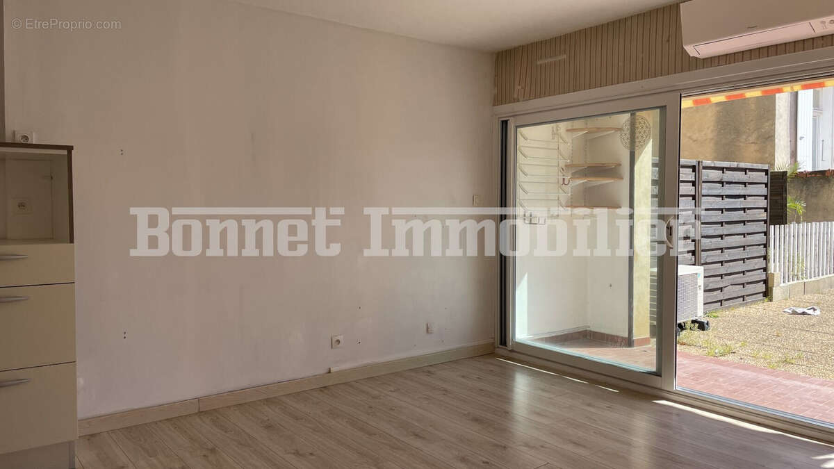 Appartement à NYONS