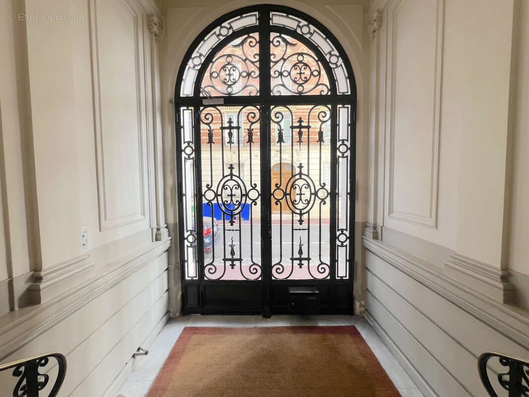 Appartement à ASNIERES-SUR-SEINE