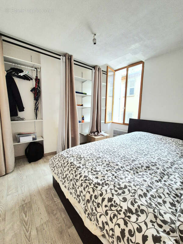 Appartement à HYERES