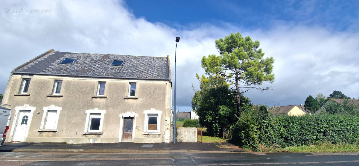 Maison à OSMANVILLE