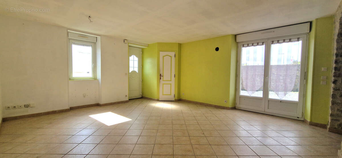 Maison à OSMANVILLE