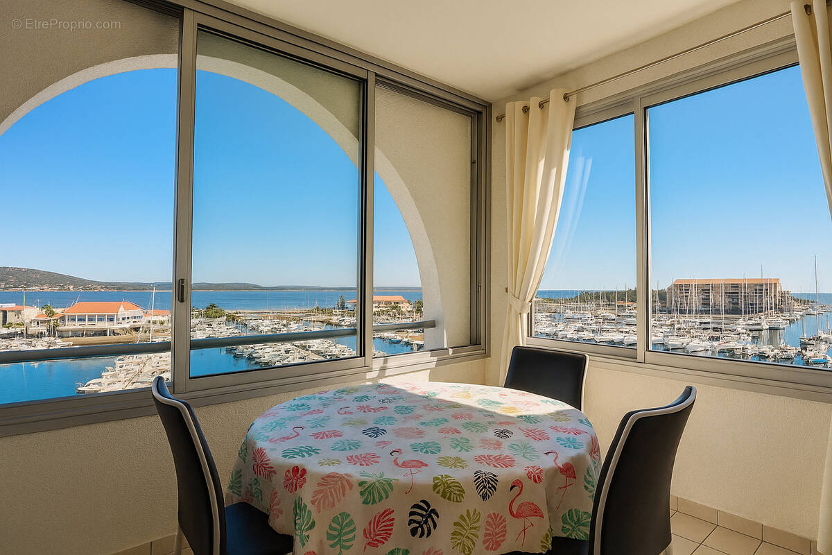 Appartement à FRONTIGNAN