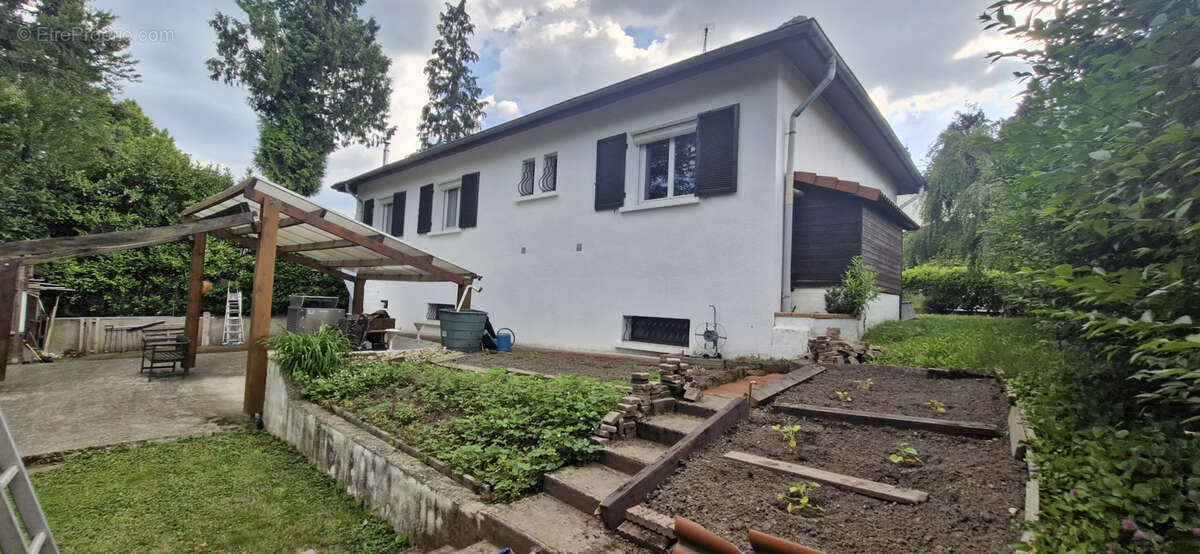 Maison à SAINT-ETIENNE