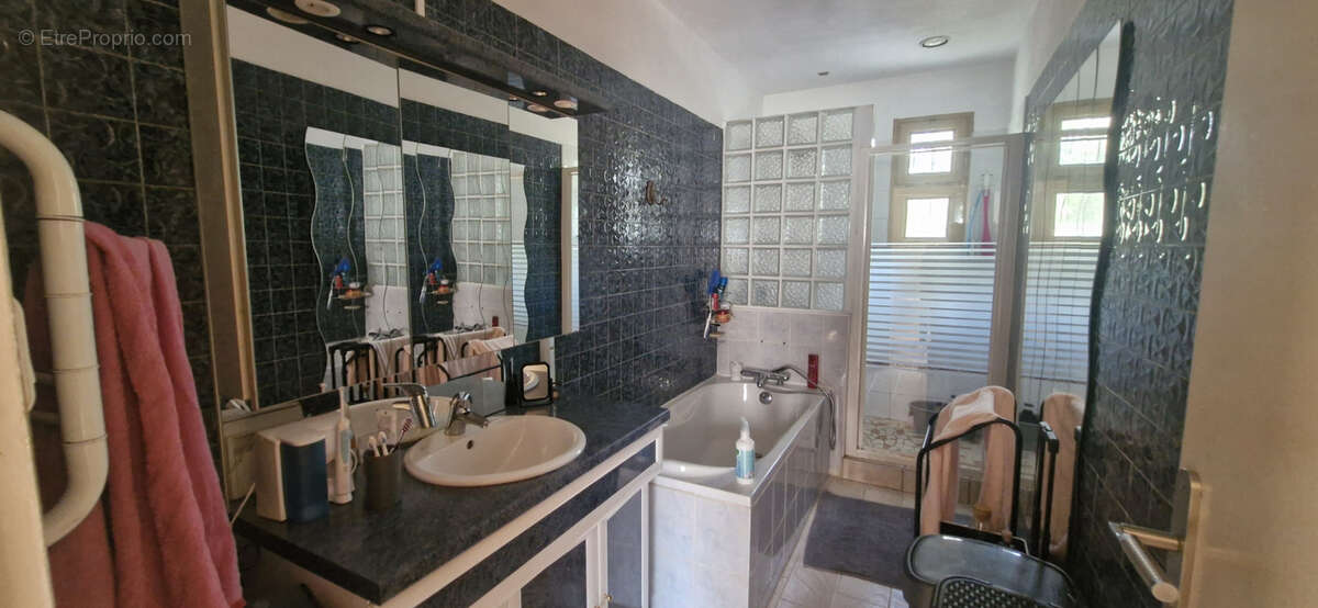 Maison à SAINT-ETIENNE