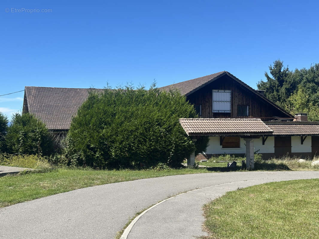 Maison à SAINT-PAUL-EN-CHABLAIS
