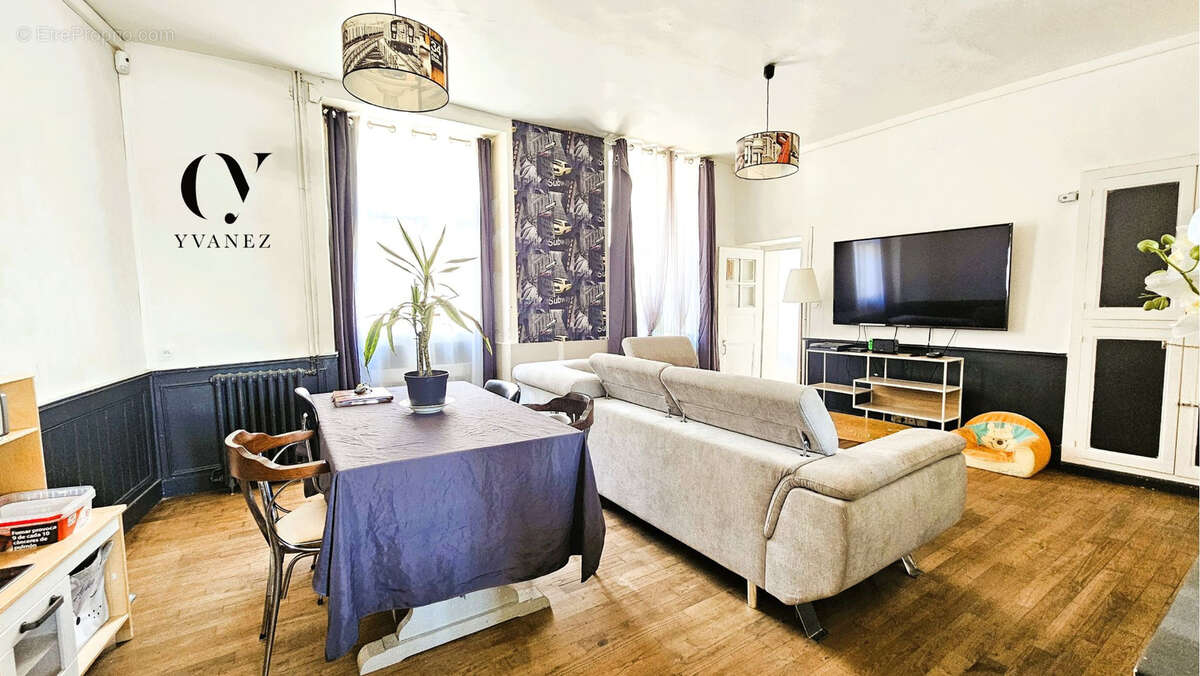 Maison à LOUVIGNE-DE-BAIS