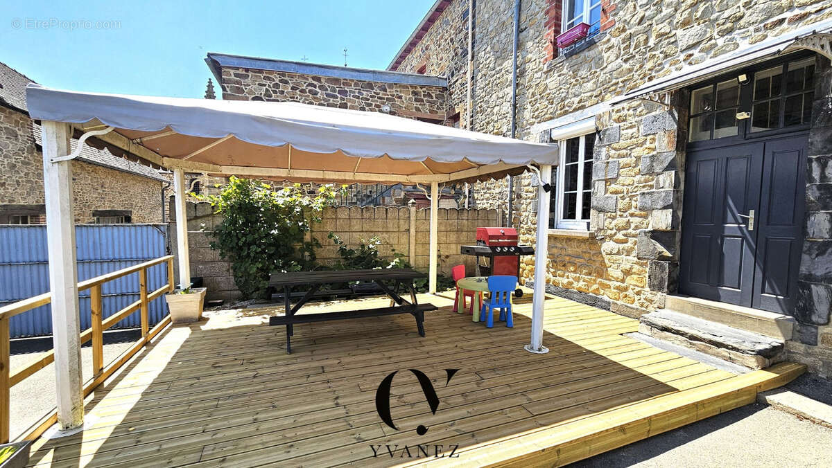 Maison à LOUVIGNE-DE-BAIS