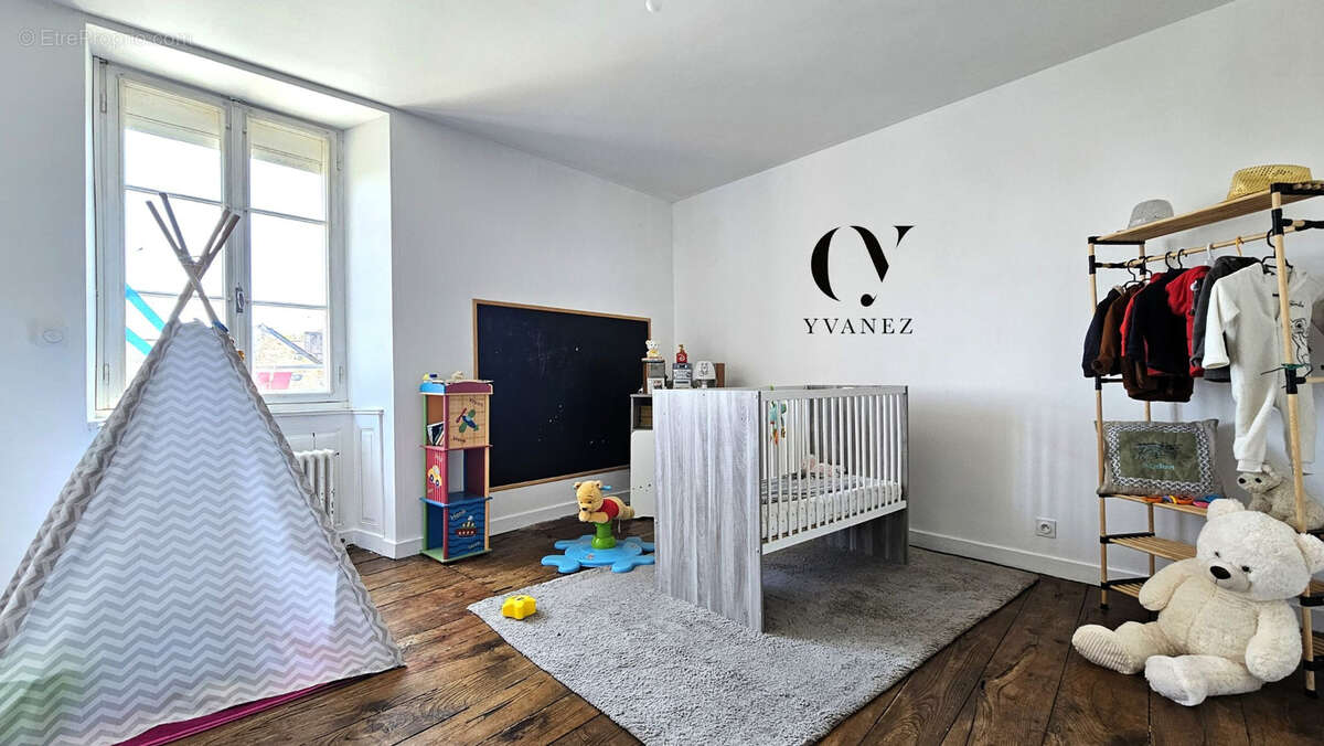 Maison à LOUVIGNE-DE-BAIS