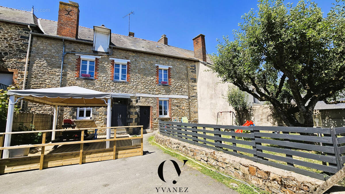 Maison à LOUVIGNE-DE-BAIS