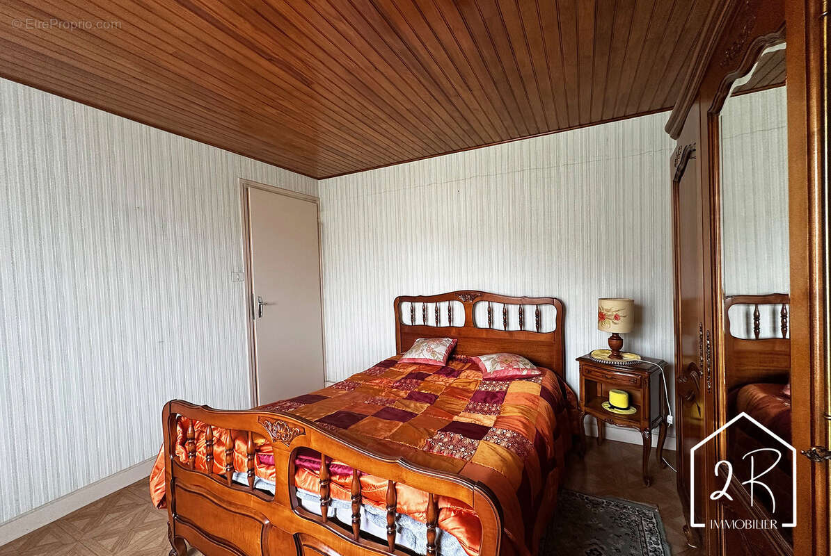 Maison à SEREZIN-DU-RHONE