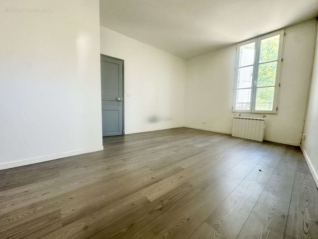 Maison à SAINT-MARTIN-EN-BIERE