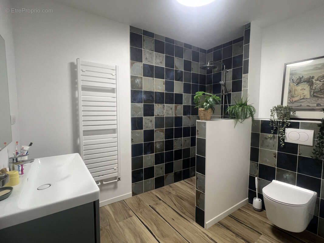 Maison à SAINT-CYR-SUR-LOIRE