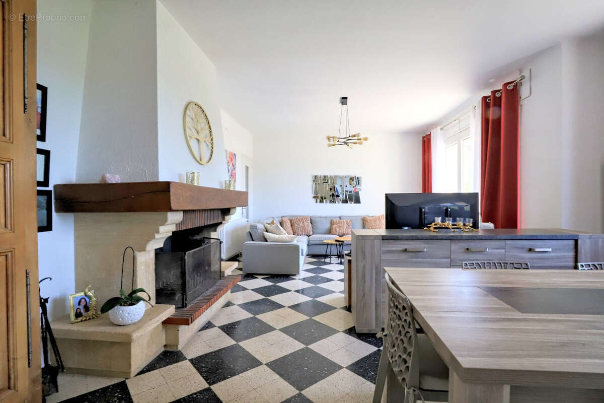 Maison à PIERREFEU-DU-VAR