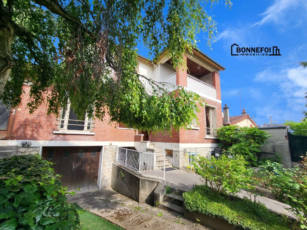 Maison à CHAMPIGNY-SUR-MARNE