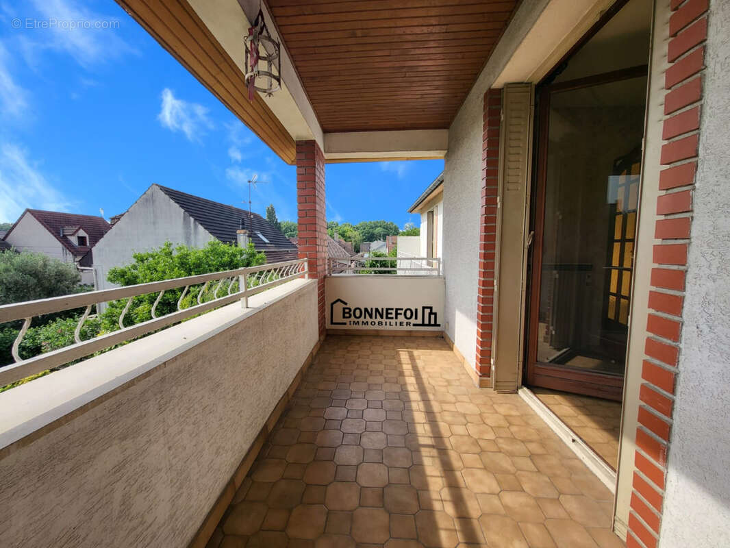 Maison à CHAMPIGNY-SUR-MARNE