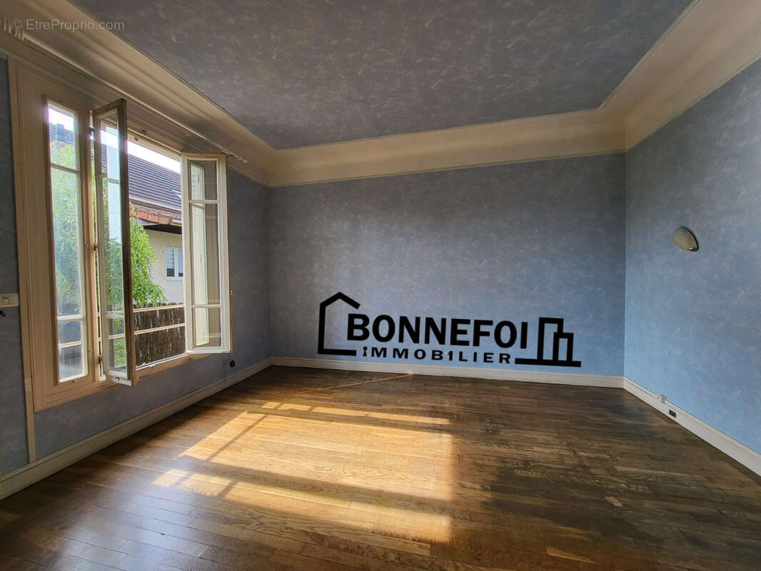 Maison à CHAMPIGNY-SUR-MARNE