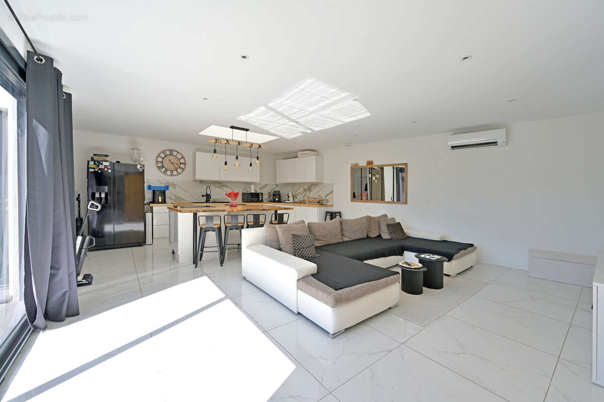 Maison à BEAUVOISIN