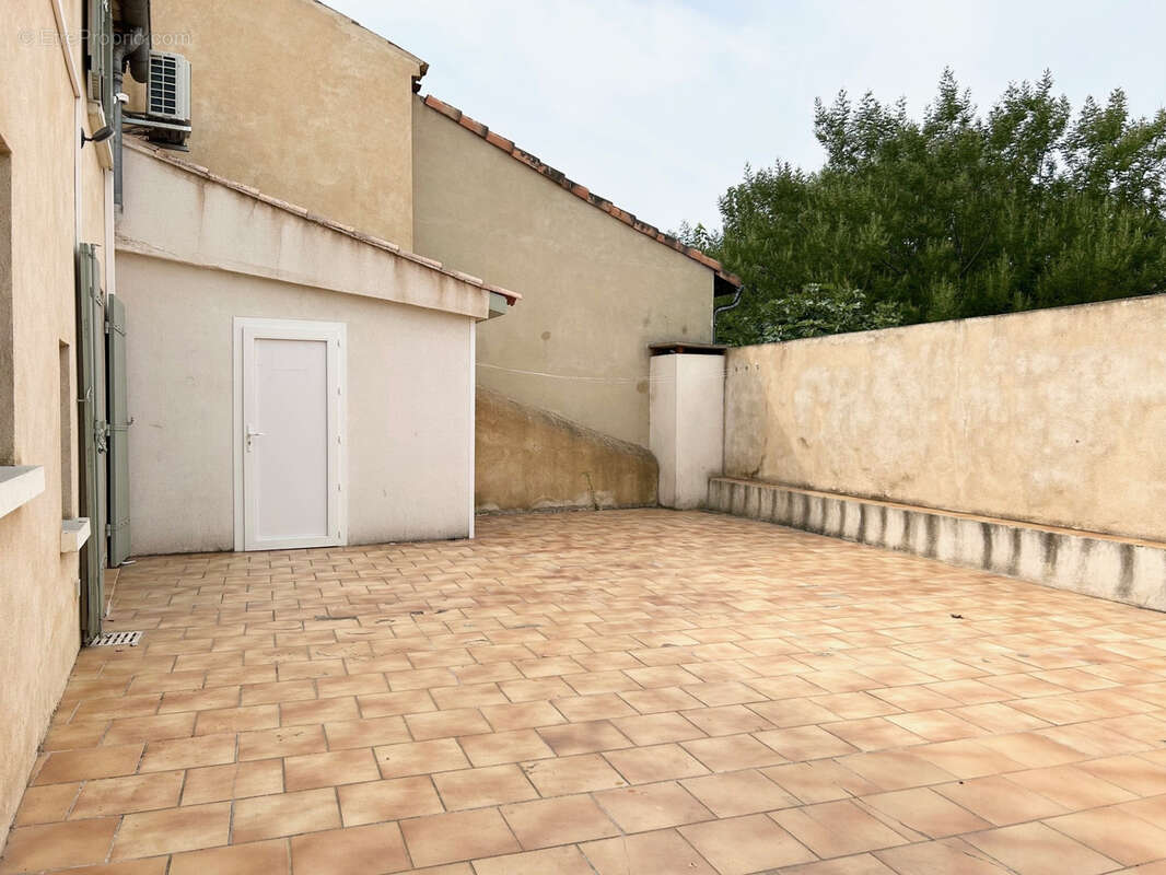 Maison à BAGNOLS-SUR-CEZE