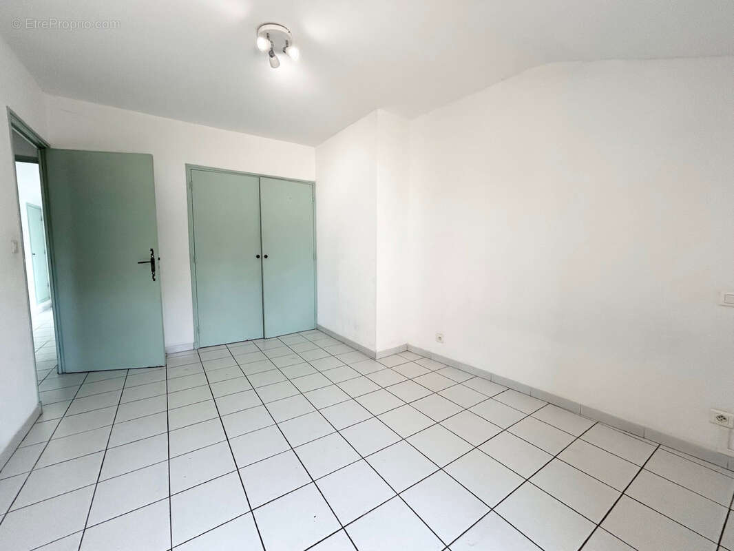 Maison à BAGNOLS-SUR-CEZE