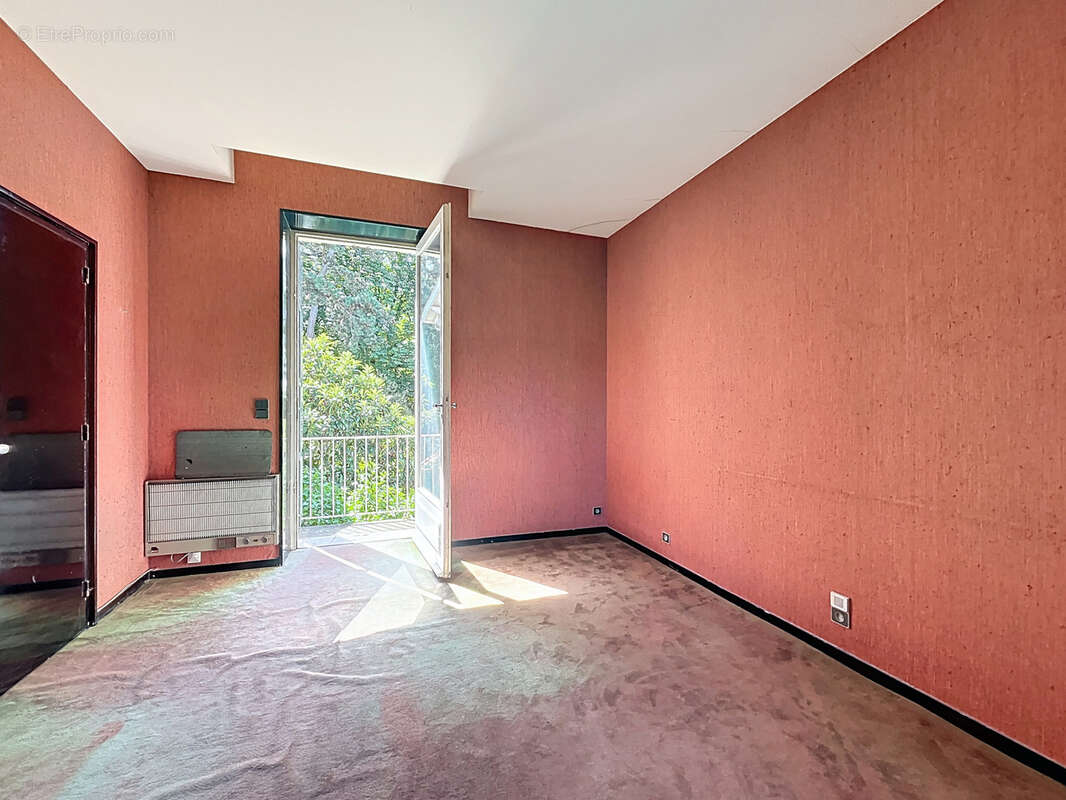 Maison à FRANCHEVILLE