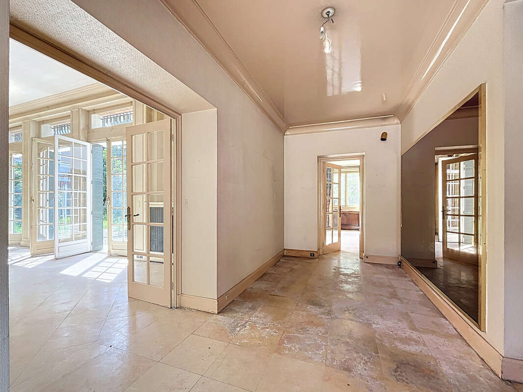 Maison à FRANCHEVILLE