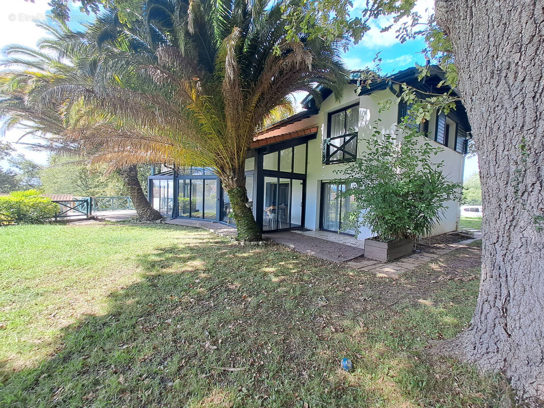 Maison à SAINT-PIERRE-D&#039;IRUBE