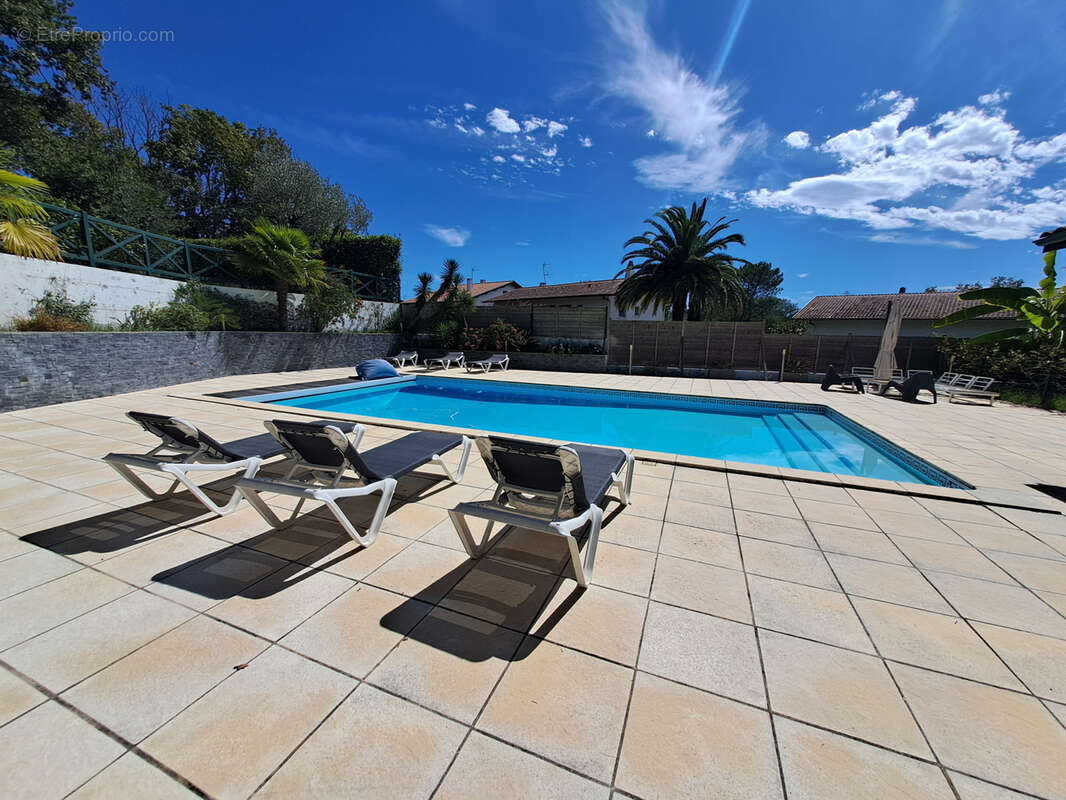 Maison à SAINT-PIERRE-D&#039;IRUBE