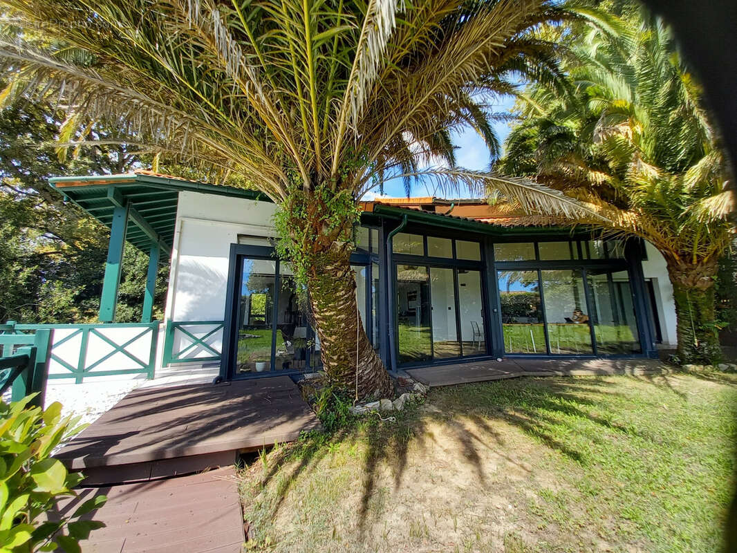 Maison à SAINT-PIERRE-D&#039;IRUBE